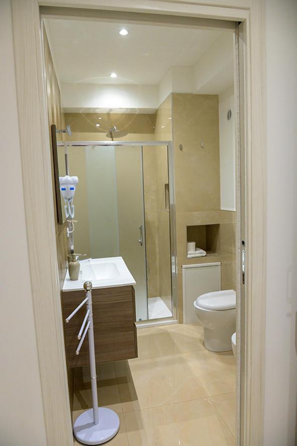 Corallo Rosso B&B แตร์ราซีนี ภายนอก รูปภาพ