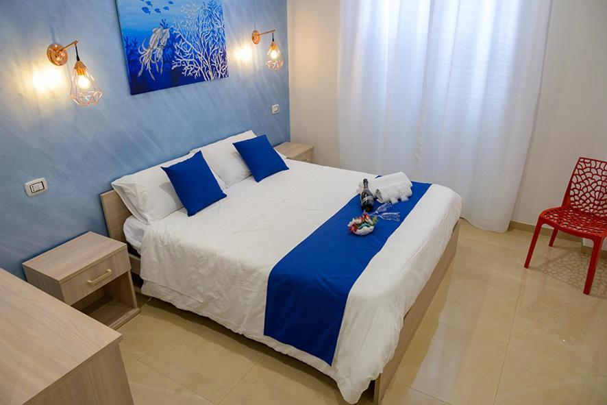 Corallo Rosso B&B แตร์ราซีนี ภายนอก รูปภาพ